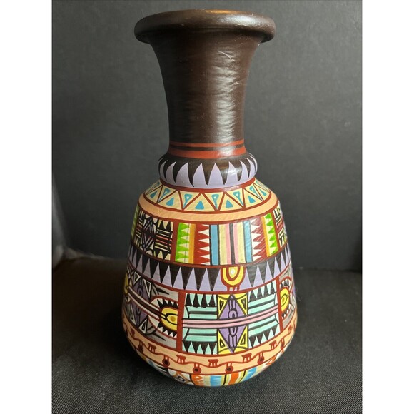 Tesoro's Manila Hand Painted Pottery Vase 7.75” Art Pottery Made In Philippines - Picture 3 of 11